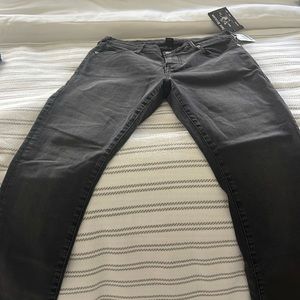 New with tags. True Religion Skinny Jeans